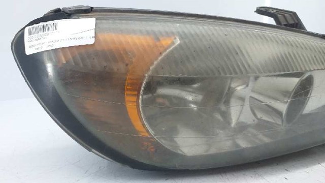Luz direita 260109F600 NISSAN