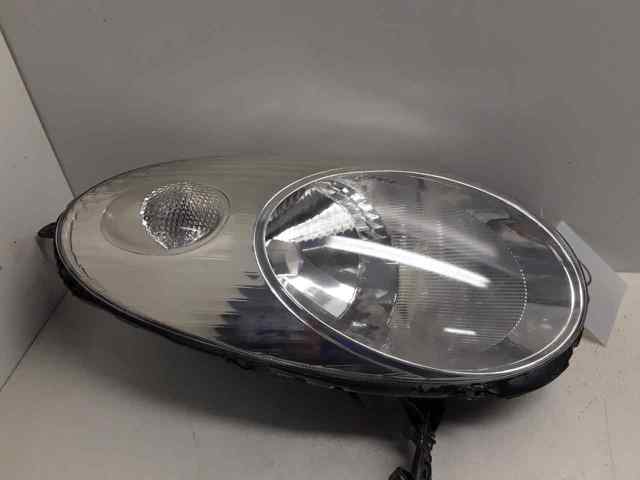 Luz direita 26010AX700 NISSAN