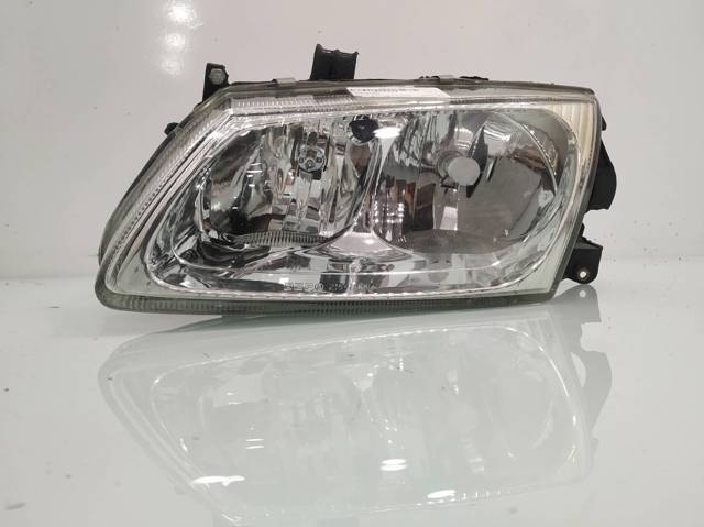 Luz direita 26010BN760 NISSAN
