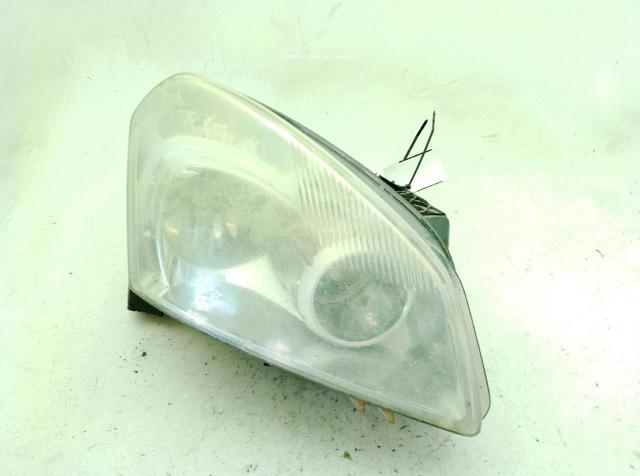 Luz direita 26010JD90B NISSAN