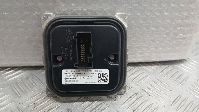 Módulo de direção (Centralina eletrônica) das luzes 260551225R RENAULT