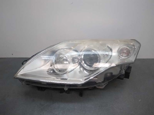 Luz esquerda 260600033R RENAULT