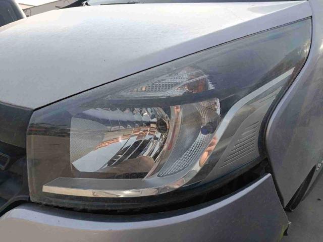 Luz esquerda 260600500R RENAULT