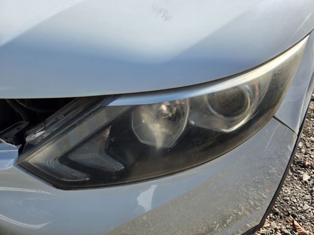 Luz esquerda 260604EH1A NISSAN