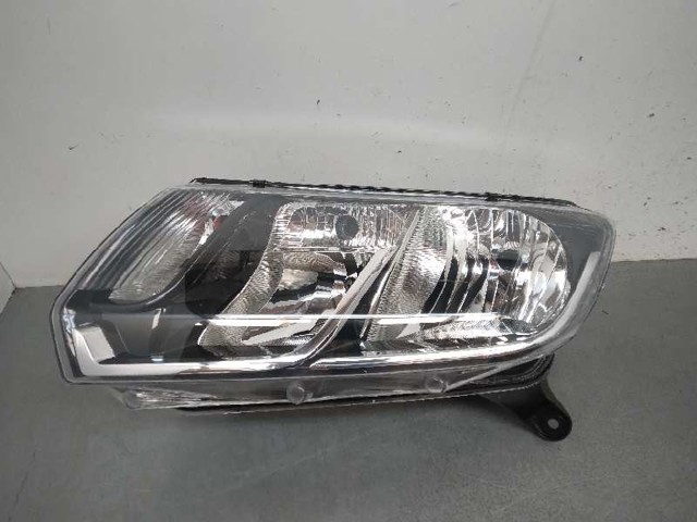Luz esquerda 260607796R RENAULT