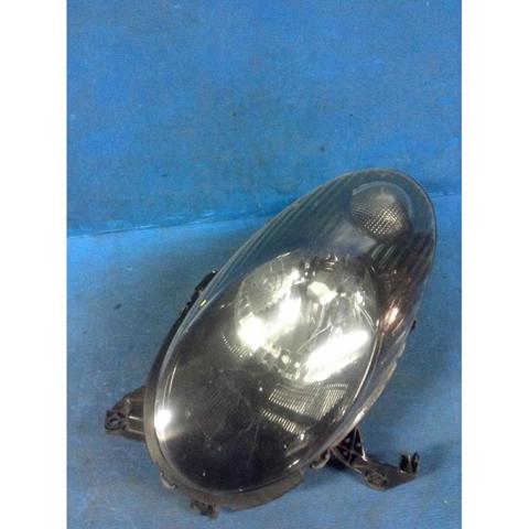 Luz esquerda 26060BC50A NISSAN