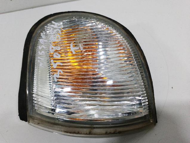 Pisca-pisca esquerdo 261357C000 NISSAN