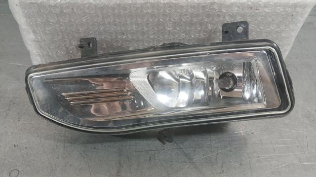 Luzes de nevoeiro direitas 261508995A NISSAN