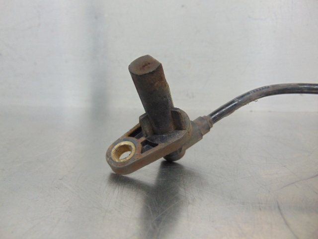 Sensor dianteiro de ABS 265007527 RENAULT