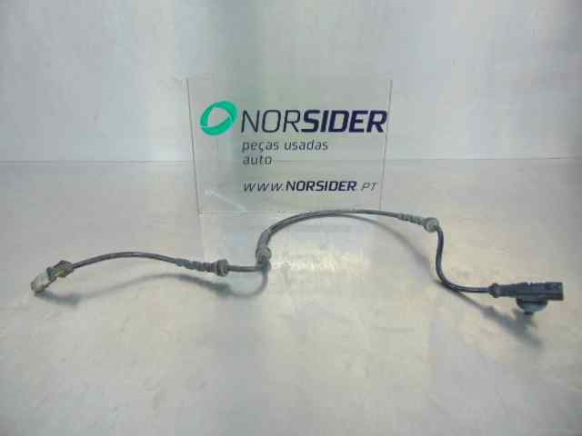 Sensor dianteiro de ABS 265007742 RENAULT