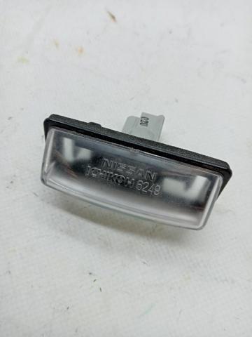 Lanterna da luz de fundo de matrícula traseira 265108991B NISSAN