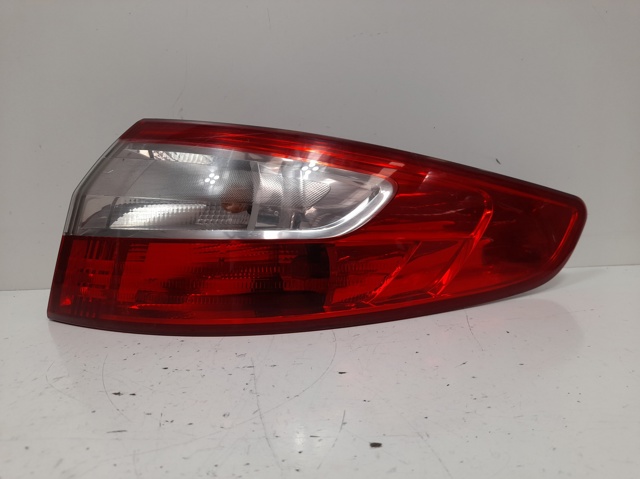Lanterna traseira direita externa 265500016R RENAULT