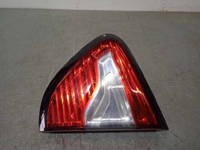 Lanterna traseira direita interna 265500812R RENAULT