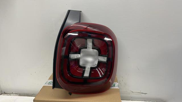 Lanterna traseira direita 265503601R RENAULT