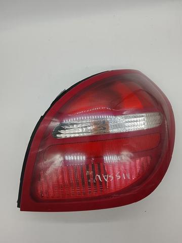 Lanterna traseira direita 26550BN010 NISSAN