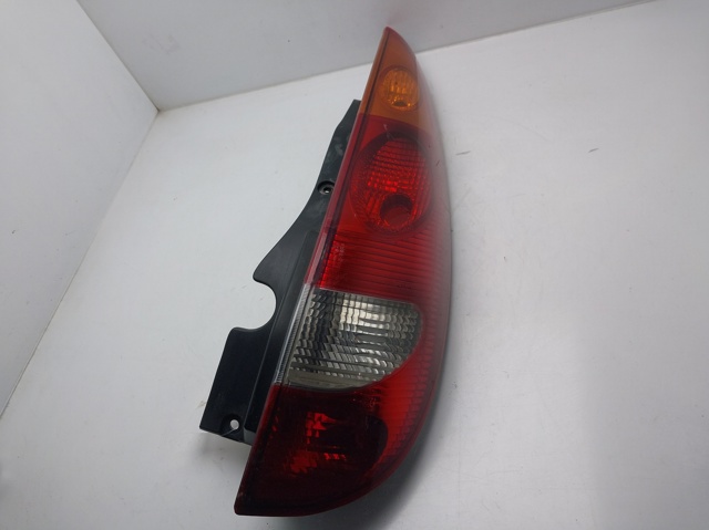  Nissan Almera  monovolume comprar em Portugal