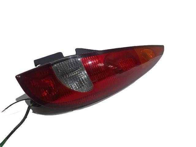  para Nissan Almera  (V10)
