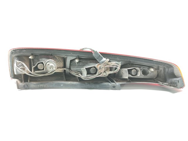 Lanterna traseira direita 26550EQ00B NISSAN