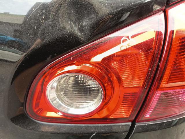 Lanterna traseira direita interna 26554JD85A NISSAN