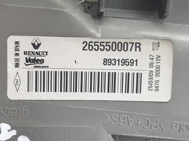 Lanterna traseira esquerda externa 265550007R RENAULT