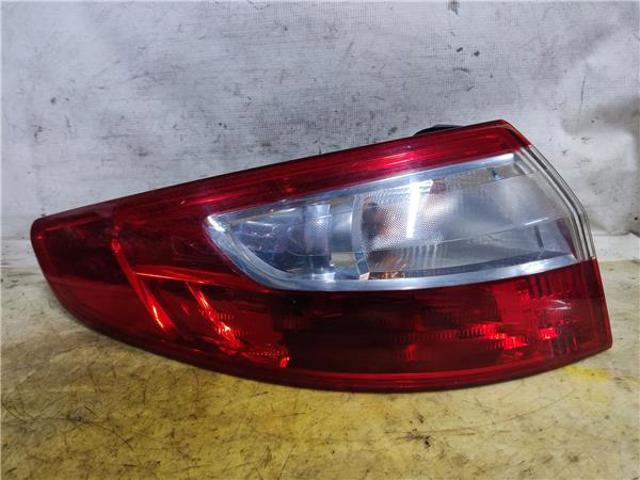 Lanterna traseira esquerda externa 265550016R RENAULT