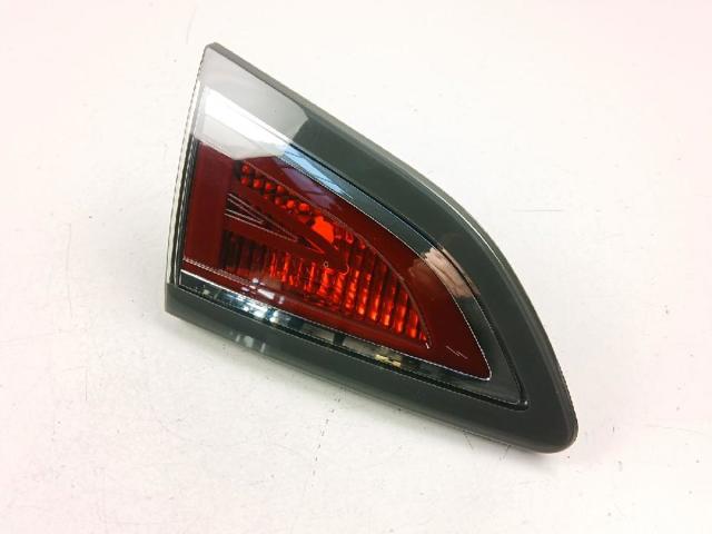 Lanterna traseira esquerda interna 265551471R RENAULT