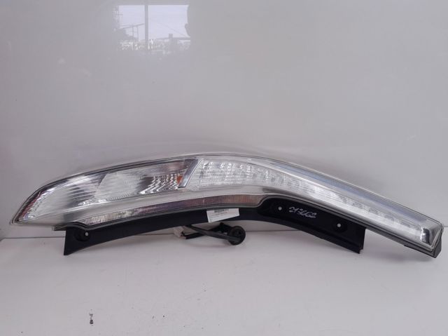 Lanterna traseira esquerda 265553NL0B NISSAN
