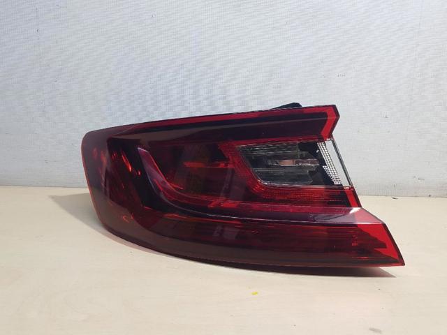 Lanterna traseira esquerda externa 265554829R RENAULT