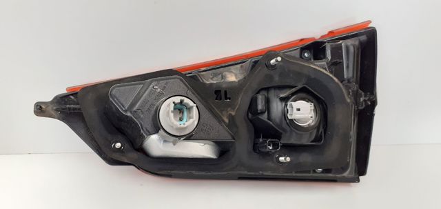 Lanterna traseira esquerda 265554EA5C NISSAN