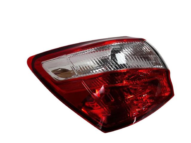 Lanterna traseira esquerda 26555BR00A NISSAN