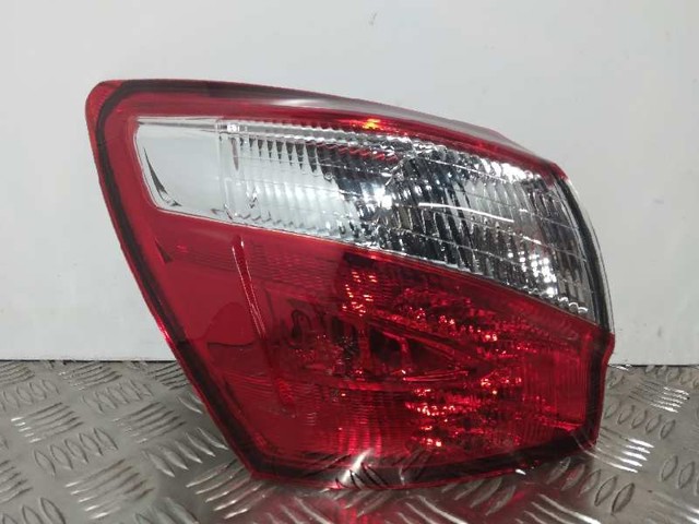 Lanterna traseira esquerda 26555BR00A NISSAN