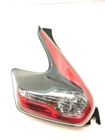 Lanterna traseira esquerda 26555BV80A NISSAN