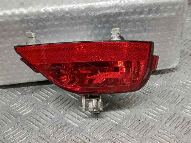 Lanterna do pára-choque traseiro direito 265600001R RENAULT