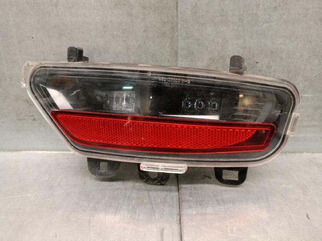 Lanterna de nevoeiro traseira direita 265801655R RENAULT