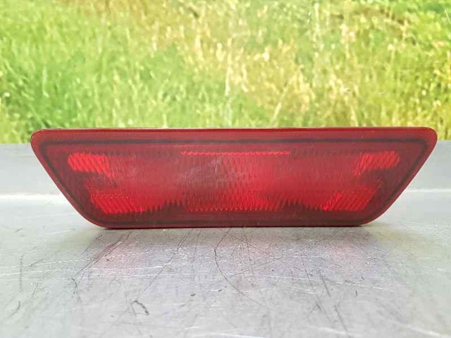 Lanterna de nevoeiro traseira 26580ED50A NISSAN