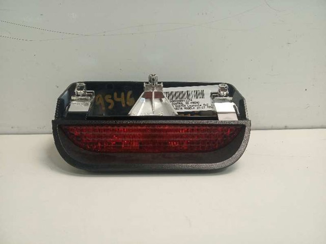 Sinal de parada traseiro adicional para Renault DUSTER HS