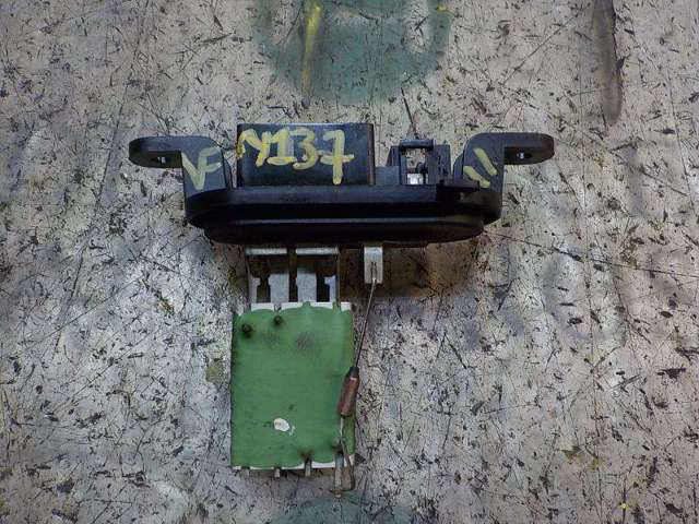 271500889R Renault (RVI)