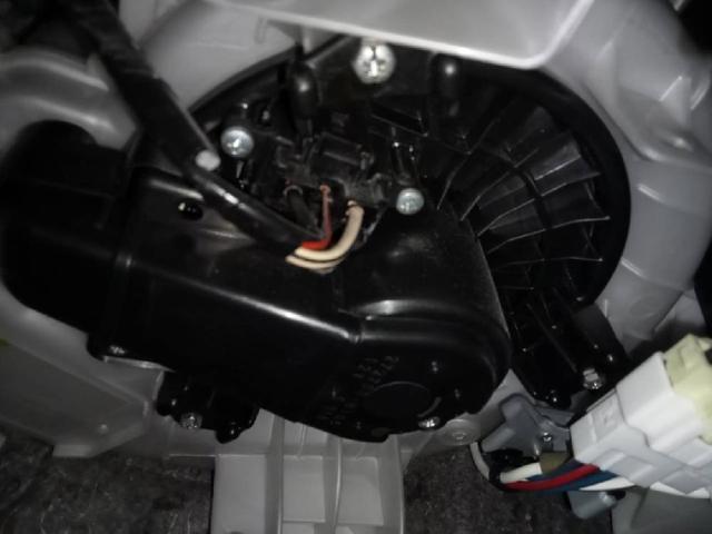 2727008105 Toyota
