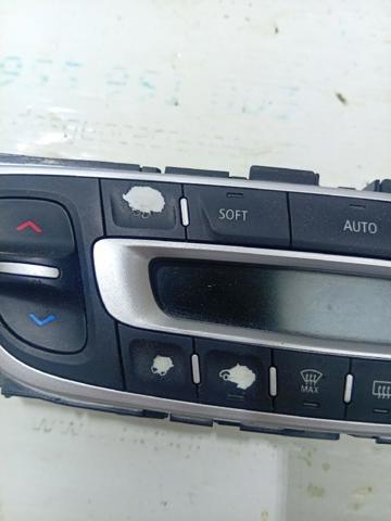 Unidade de controlo dos modos de aquecimento/condicionamento 275100007R RENAULT