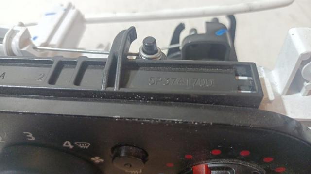 Unidade de controlo dos modos de aquecimento/condicionamento 275108691R RENAULT