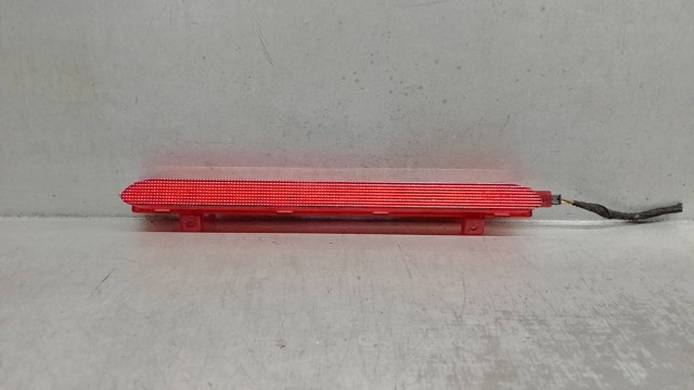 Sinal de parada traseiro adicional 2751575 BMW