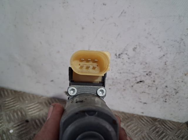 Mecanismo de acionamento de vidro da porta dianteira esquerda 2757043 BMW