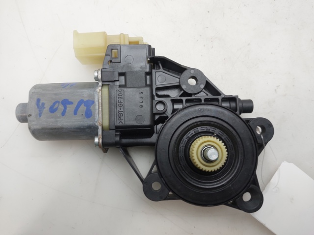 2757043 BMW