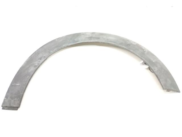 Expansor (placa sobreposta) de arco do pára-lama dianteiro direito 2757210 BMW