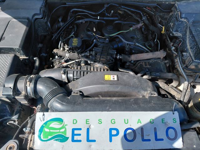 276DT Land Rover
