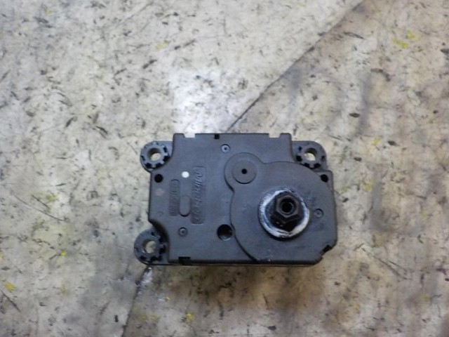 Motor de comporta de recirculação de ar 277322711R RENAULT