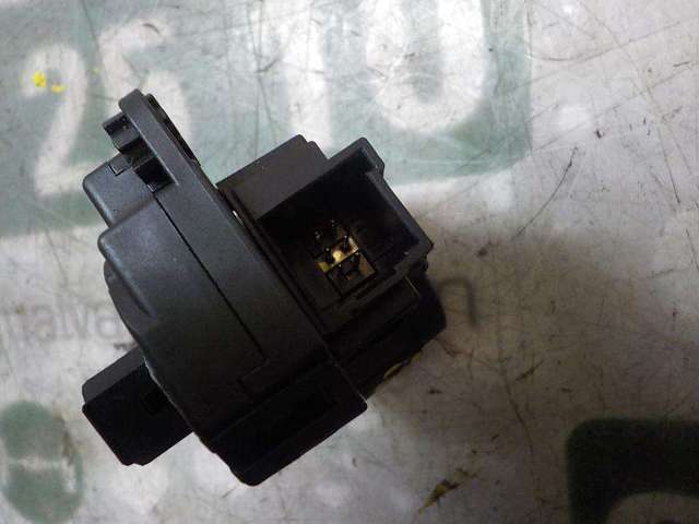 277323754R Renault (RVI)