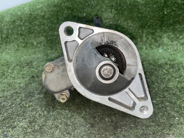 281000J010 Toyota