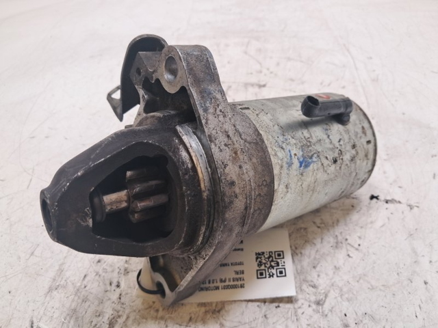 281000Q031 Toyota
