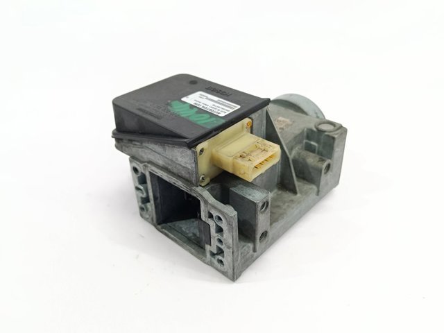 Sensor de fluxo (consumo) de ar, medidor de consumo M.A.F. - (Mass Airflow) 281002072 VAG